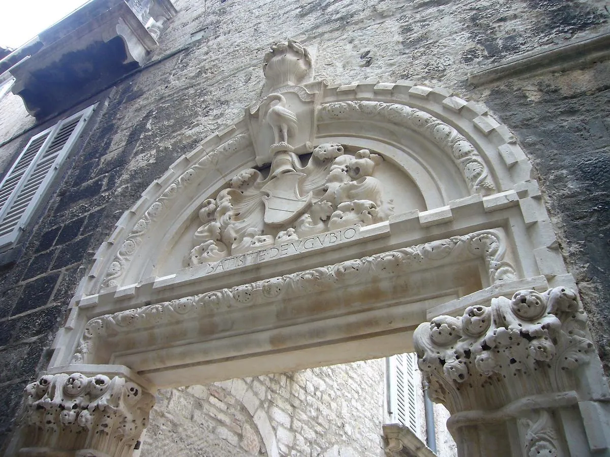 Central Square Piazza Split Gasthof