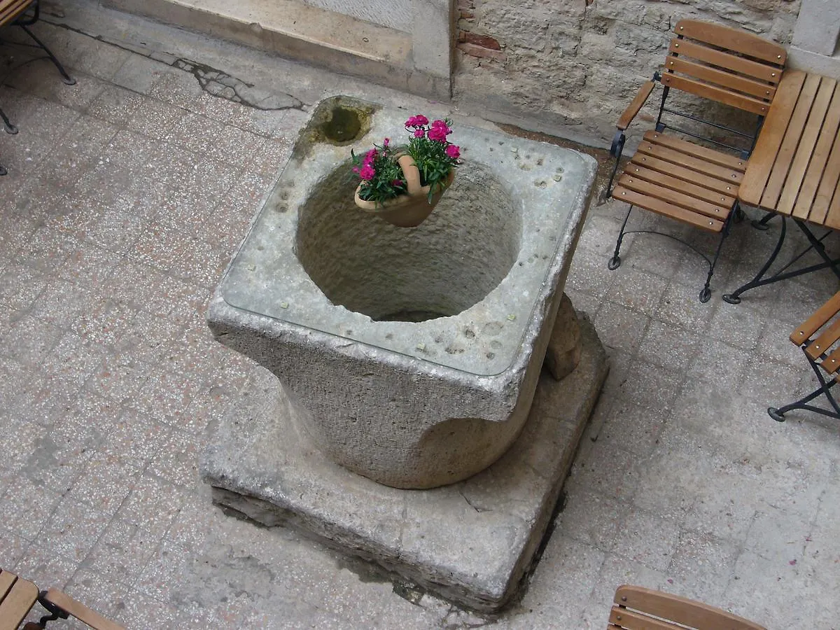 Central Square Piazza Split Chorvatsko